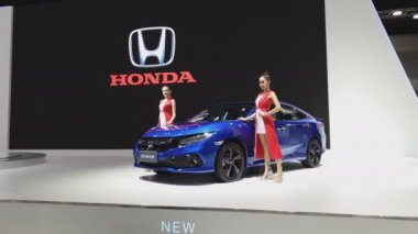 Nonthaburi - 28 Kasım: Honda Civic araba ekranda 35 Tayland Uluslararası Motor Expo üzerinde 28 Kasım 2018 Nonthaburi, Tayland.