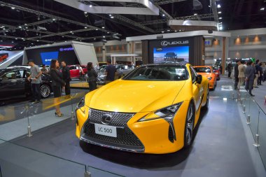 Nonthaburi - 28 Kasım: Lexus Lc 500 araba ekranda 35 Tayland Uluslararası Motor Expo üzerinde 28 Kasım 2018 Nonthaburi, Tayland.