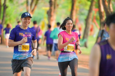 Bangkok - 9 Şubat: Tanımlanamayan mini maraton koşucusu Tg çalıştırmak düzgün olarak ipek 2019, sadaka çalıştırmak çocukları ve gençleri, 9 Şubat 2019 üzerinde Bangkok, Tayland.
