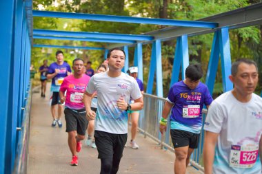 Bangkok - 9 Şubat: Tanımlanamayan mini maraton koşucusu Tg çalıştırmak düzgün olarak ipek 2019, sadaka çalıştırmak çocukları ve gençleri, 9 Şubat 2019 üzerinde Bangkok, Tayland.