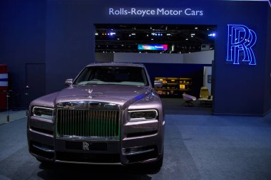 Rolls Royce Cullinan Super Lüks SUV arabası 41. BANGKOK ULUSLARARASI MOTOR Şov 2020 'de 14 Temmuz 2020' de Tayland, Nonthaburi 'de sergileniyor..