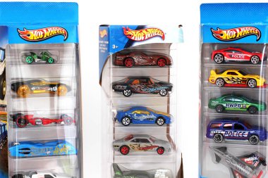 Odessa, Ukrayna - Kasım, 2017: Hot Wheels arabaları. Hot Wheels. Çocuklar oyuncak