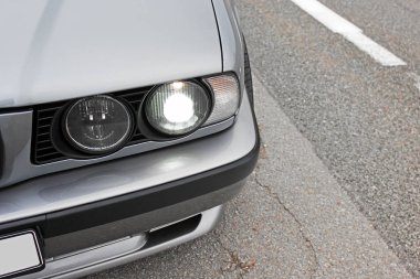 Araba farlar. Lüks farlar