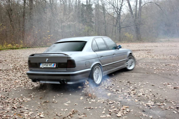 Czernigow Ukraina Listopada 2017 Bmw E34 Bmw Parku Jesień — Zdjęcie stockowe