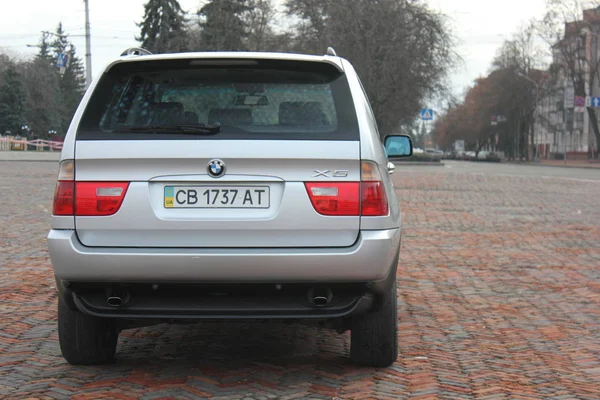 Chernigov Ukrayna Kasım 2017 Bmw E53 Şehir Merkezinde — Stok fotoğraf