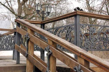 Merdivenlerden bölümleri. Merdiven Park