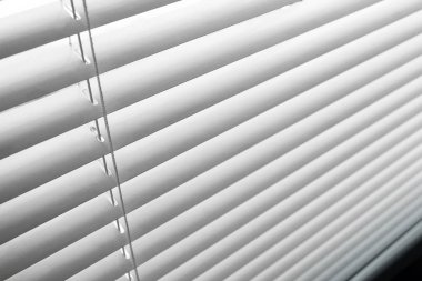 Yakın çekim kör ediyor. Arka plan