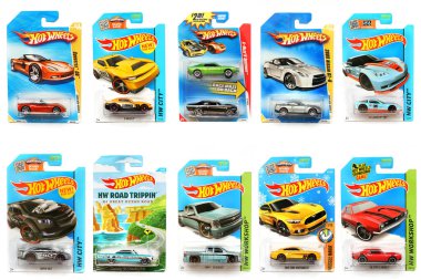 Odessa, Ukrayna - Kasım, 2017: Hot Wheels. Çocuklar oyuncak. Makineleri. Beyaz bir arka plan üzerinde oyuncaklar