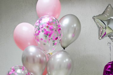 Helyum balonlar. Festival topları