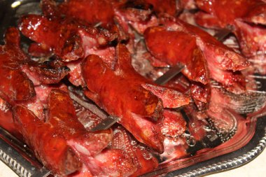 Barbekü. Bir tabak yemek