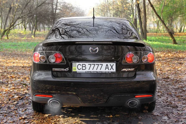 Chernihiv Ukraine Novembre 2018 Mazda Mps Dans Parc Automne Vue — Photo