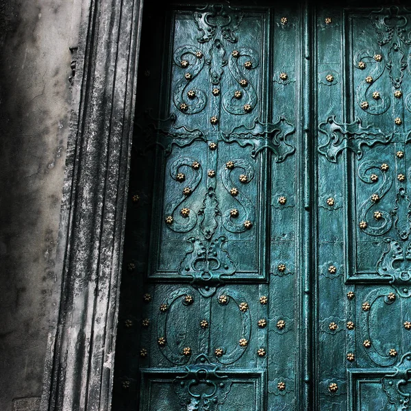 Старые Двери Фон Абстрактное Фото — стоковое фото