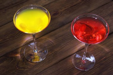 Ahşap arka plan üzerinde iç