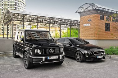 Kiev, Ukrayna - 3 Mayıs 2019: Mercedes-Benz G63 Amg. İki yeni Merc
