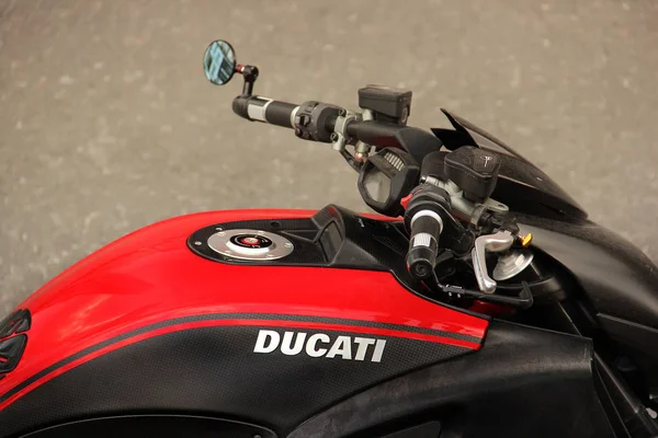 Kijev, Ukrajna-május 3, 2019: a Ducati motorkerékpár része a — Stock Fotó