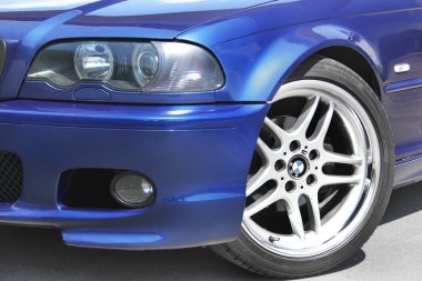 Chernihiv, Ukrayna - 24 Mayıs 2019: Bmw E46 spor otomobil cit