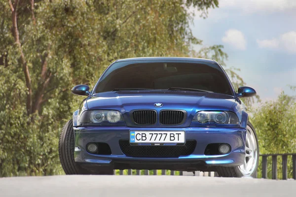 Τσερόμιv, Ουκρανία-24 Μαΐου, 2019: BMW E46 αθλητικό αυτοκίνητο στο — Φωτογραφία Αρχείου