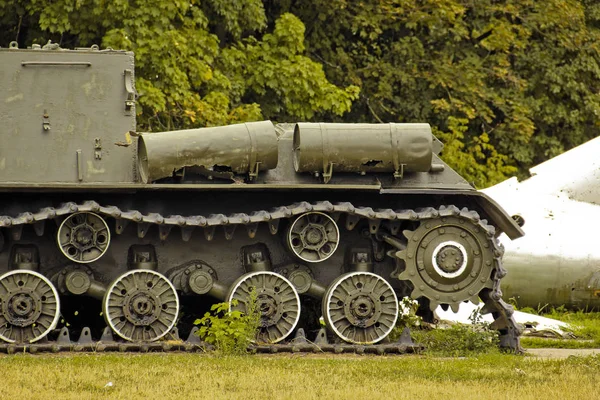 Pereyaslav-Khmelnitsky, Ukraine - August 11, 2019: Old military equipment. Abstract photo. Old tank — Stock Photo, Image