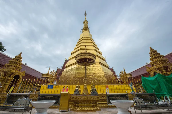 Wat Phratat Chor Hae Tapınağı, önemli sembolik yer: Phrae Provine, Tayland