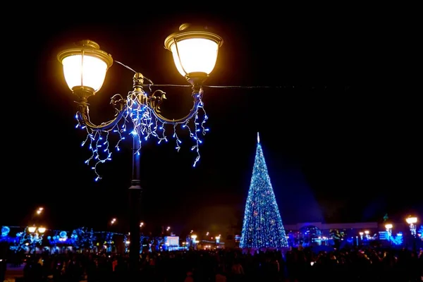 Bright Light Vintage Lamp Post Christmas Night — Stock Photo, Image