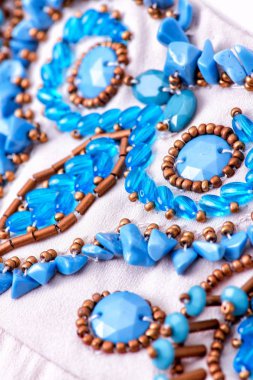 Parlak renklerin payetleri ve payetleri ile kumaş. Moda glitter kumaş, payetler. Parlak yüzey