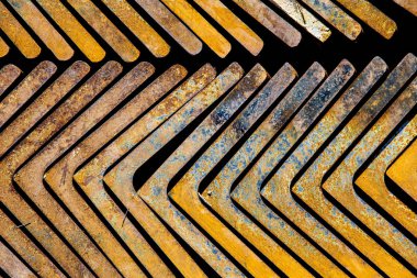 Paslı Metal Braketler