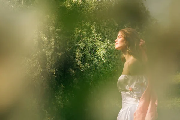 Princess Walking Flowering Garden — Stock Photo, Image