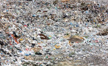 Çöp dağları. Büyük çöp yığını. Ekolojik sorun