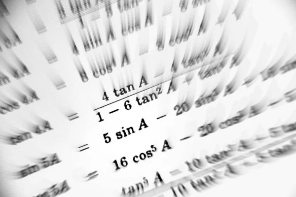 Gran Numero Formule Matematiche Focalizza Zoom Uno Sfondo Bianco — Foto Stock