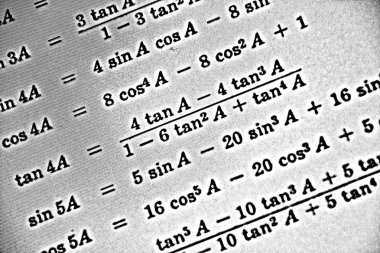 Sayıda beyaz bir arka planda Hdr matematiksel formül