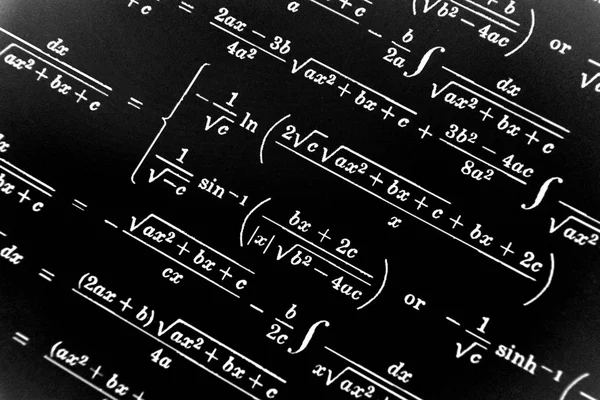 Grande Número Fórmulas Matemáticas Fundo Preto — Fotografia de Stock