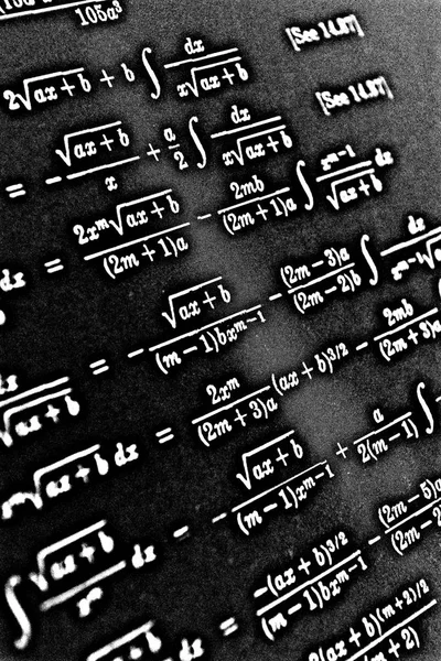 Dużą Liczbę Formuł Matematycznych Czarnym Tle Hdr — Zdjęcie stockowe