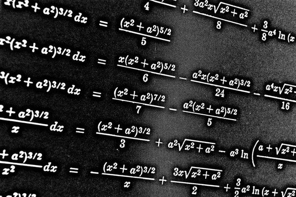 Grande Numero Formule Matematiche Uno Sfondo Nero Hdr — Foto Stock
