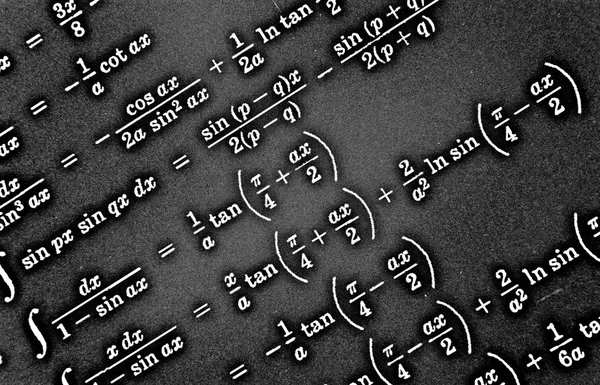 Groot Aantal Wiskundige Formules Een Zwarte Achtergrond Hdr — Stockfoto