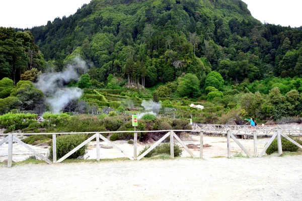 Gejsrar Vulkanen Caldera Varma Källor Fumarole Bubblande Rökning Ponta Delgada — Stockfoto