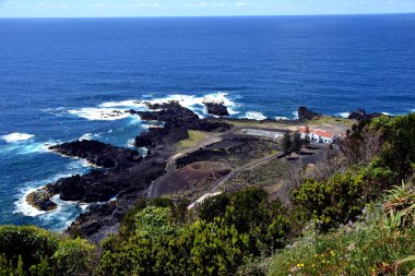 Doğal Ponta da Ferraria, Sao Miguel, havuzu Azores, Portekiz
