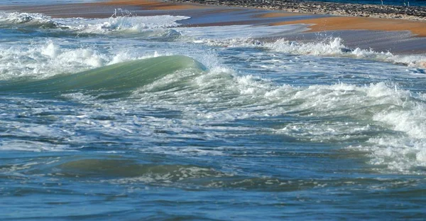 Ondas Oceânicas Quebrando Fundo Praia Surf — Fotografia de Stock