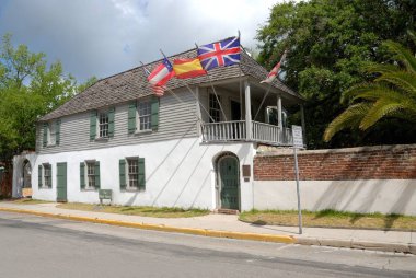 St Augustine, Florida, Amerika Birleşik Devletleri - 31 Ağustos 2016: olarak da bilinen en eski evin etrafında 1723 inşa inanıyorum St Augustine, Florida hayatta kalan en eski evinde olmak Gonzalez Alvarez evi.