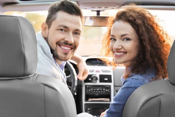 Happy Young Couple Car — Stock Photo, Image
