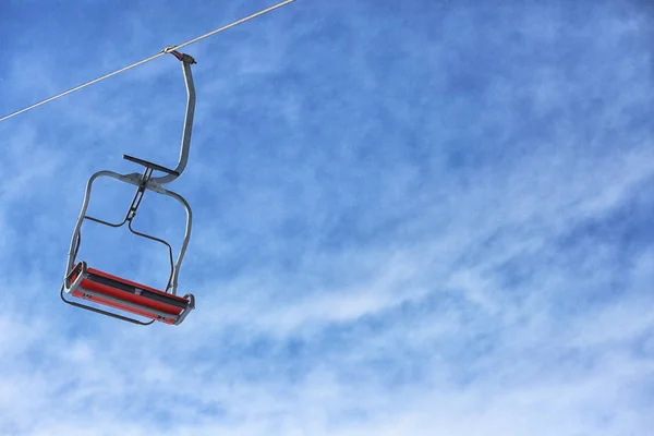 Elevador Esqui Dia Ensolarado Inverno — Fotografia de Stock