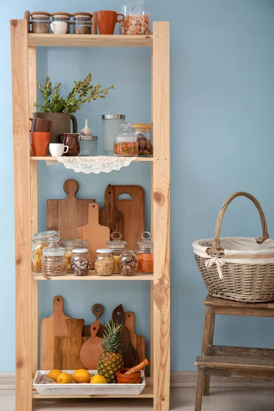 Soporte Almacenamiento Madera Con Utensilios Cocina Productos Interiores — Foto de Stock