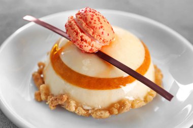 Lezzetli kek, closeup ile plaka