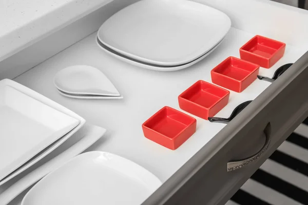 Set Ceramic Tableware Kitchen Drawer — Stock Photo, Image