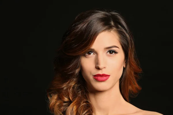 Attractive Young Woman Elegant Makeup Long Eyelashes Black Background Eyelash — Stock Photo, Image
