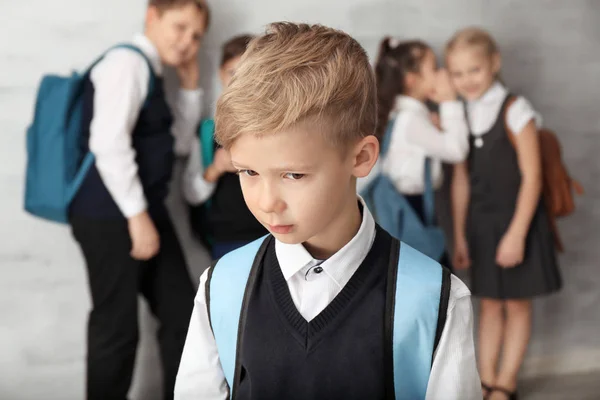 Kinder Mobben Ihre Klassenkameraden Haus — Stockfoto