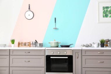 Modern stil mutfak iç mimarisi