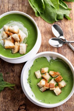 Lezzetli ıspanak çorbası 