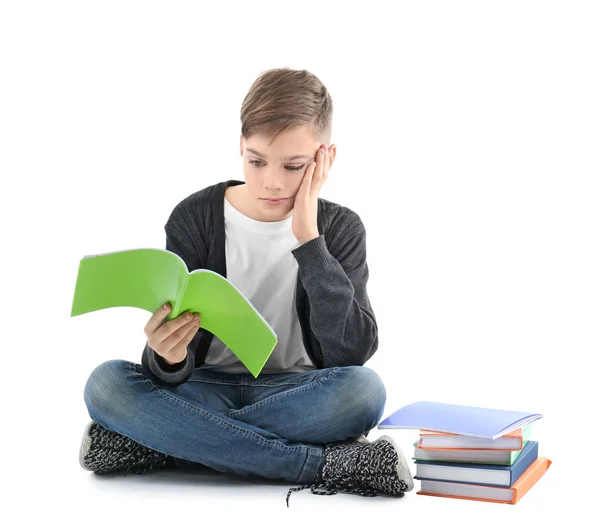 Adolescente con libro de ejercicios —  Fotos de Stock