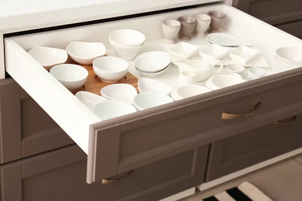 Set Ceramic Tableware Kitchen Drawer — Stock Photo, Image