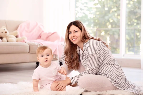 Young Mother Holding Baby Home — Stock Photo, Image